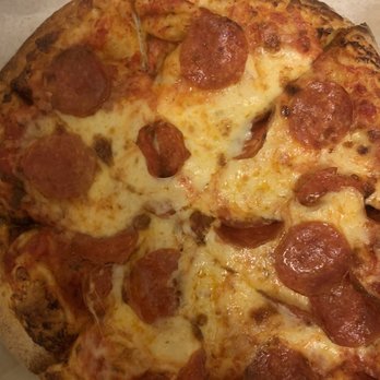Papa Pizza Pie - Pepperoni pizza - Pizza Near Me - Glendora, California Papa Pizza Pie - Pepperoni pizza - Pizza Near Me - Glendora, California