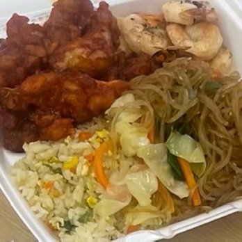 Mom's Refrigerator - Korean Near Me - Las Vegas, Nevada