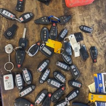 Speedy Locksmith - Smart keys replacement - Keys & Locksmiths Near Me