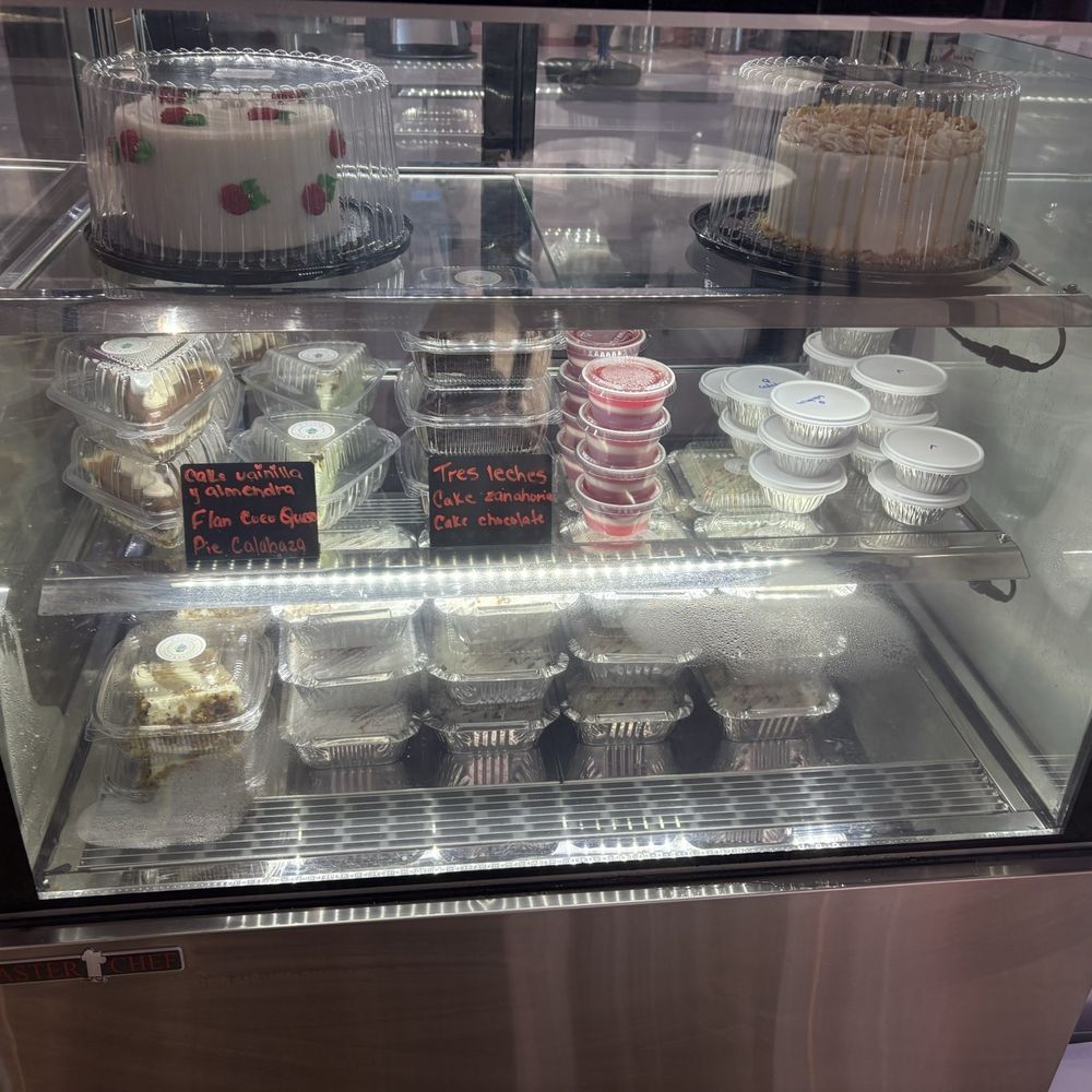 D'Ponke Cake & Eatery - Breakfast & Brunch Near Me - Cayey, Puerto Rico D'Ponke Cake & Eatery - Breakfast & Brunch Near Me - Cayey, Puerto Rico