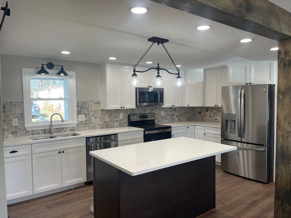 Slide of Richardsons Innovation & Remodel