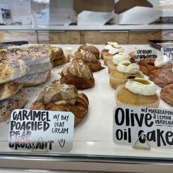 Michi Michi - Display case - Bakeries Near Me - San Diego, California Michi Michi - Display case - Bakeries Near Me - San Diego, California