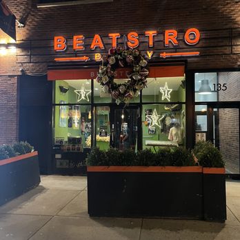 Beatstro - American Near Me - Bronx, New York