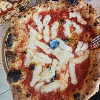 Song E Napule - Margherita Napoletana - Pizza Near Me - New York, New York