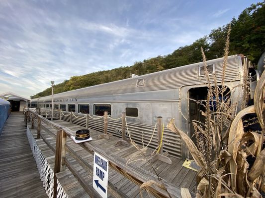 Potomac Eagle Scenic Railroad by null