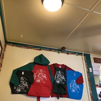 Egghead's Restaurant - Breakfast & Brunch Near Me - Fort Bragg, California