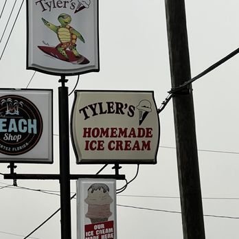 Tyler's Gourmet Ice Cream - a variety of signs - Ice Cream & Frozen Yogurt Near Me - Bradenton, Florida Tyler's Gourmet Ice Cream - a variety of signs - Ice Cream & Frozen Yogurt Near Me - Bradenton, Florida