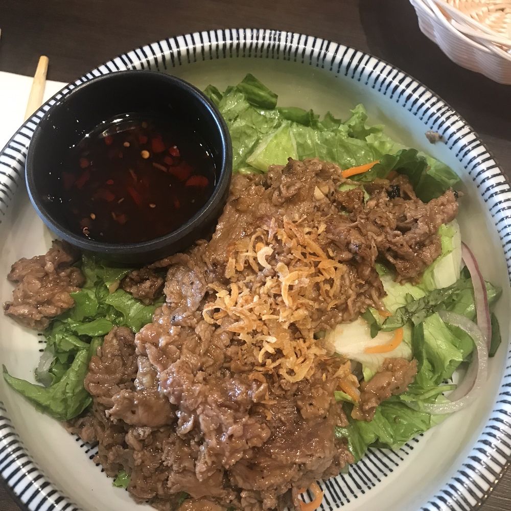 OMELI Kitchen - Beef salad - Vietnamese Near Me - Fullerton, California OMELI Kitchen - Beef salad - Vietnamese Near Me - Fullerton, California