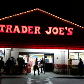 Trader Joe's - This place is bumpin! - Grocery Near Me - Long Beach, California