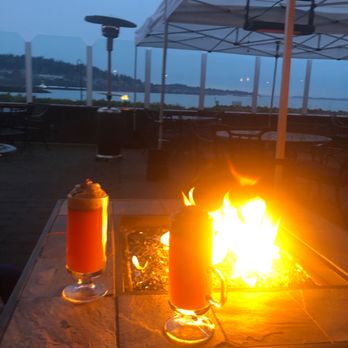 Lighthouse Bar & Grill - New American Near Me - Bellingham, Washington