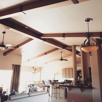 Makers End Design - Beautiful custom beams with custom brackets for support! - Metal Fabricators Near Me Makers End Design - Beautiful custom beams with custom brackets for support! - Metal Fabricators Near Me