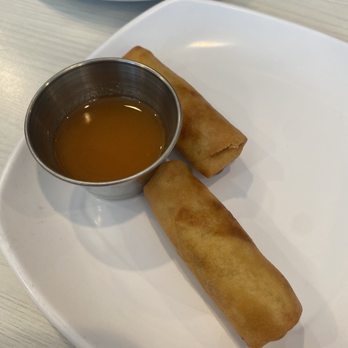 Chow Thai - Spring rolls came with lunch - Thai Near Me - Wilmington, North Carolina Chow Thai - Spring rolls came with lunch - Thai Near Me - Wilmington, North Carolina
