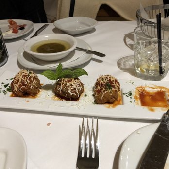 Cafe Amici Downtown - Meatball salad minus one - Italian Near Me - Sarasota, Florida