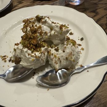 Benny’s - Pistachio cream puffs - Italian Near Me - Baltimore, Maryland