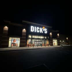 DICK'S Sporting Goods