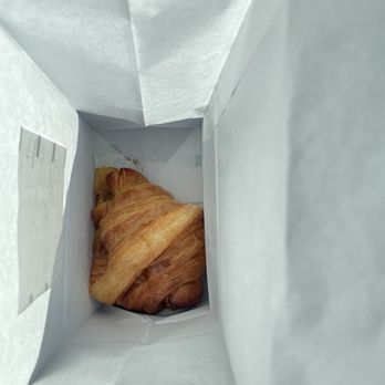 Levant Coffee - Croissant to go - Coffee & Tea Near Me - Chicago, Illinois