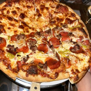 Alexanders on 30th - 1/2 cheese pizza 1/2 Theodore 's Fix Pizza 10/10. - Italian Near Me - San Diego, California Alexanders on 30th - 1/2 cheese pizza 1/2 Theodore 's Fix Pizza 10/10. - Italian Near Me - San Diego, California