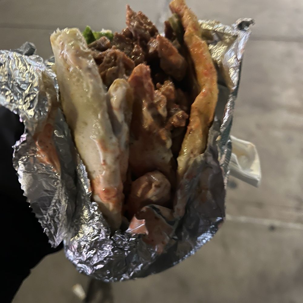 Sharif Famous - Combo gyro $8 - Food Trucks Near Me - New York, New York Sharif Famous - Combo gyro $8 - Food Trucks Near Me - New York, New York