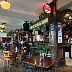The Peddler's Daughter - Bar/Restaurant area