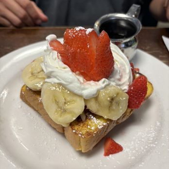 George's - American Near Me - New York, New York George's - American Near Me - New York, New York