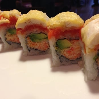 Osaka Mansun Restaurant - Chef social roll(crab delite, spicy tuna with white fish tempura) - Japanese Near Me - Austin, Texas Osaka Mansun Restaurant - Chef social roll(crab delite, spicy tuna with white fish tempura) - Japanese Near Me - Austin, Texas