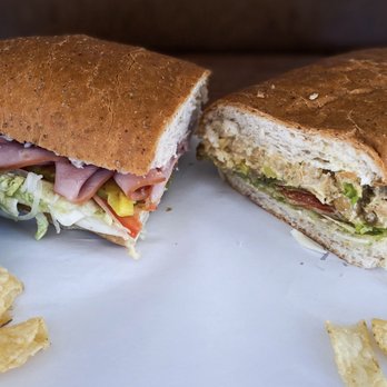 Bo Diddley's - a sandwich and chips - Sandwiches Near Me - Eden Prairie, Minnesota