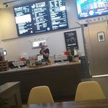FreshFin - East Side - No he'e on the menu. - Asian Fusion Near Me - Milwaukee, Wisconsin