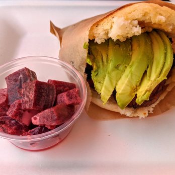 Amara Chocolate & Coffee - Vegan arepa - Coffee & Tea Near Me - Pasadena, California