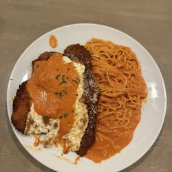 L’Olivia Pizzeria & Ristorante - Chicken vodka parm