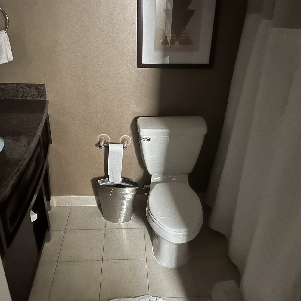 Hilton Arlington - Hotels Near Me - Arlington, Virginia Hilton Arlington - Hotels Near Me - Arlington, Virginia