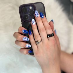 54th Nail Lounge