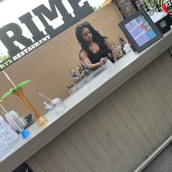 Dream Team Elite Traveling Bartender Service