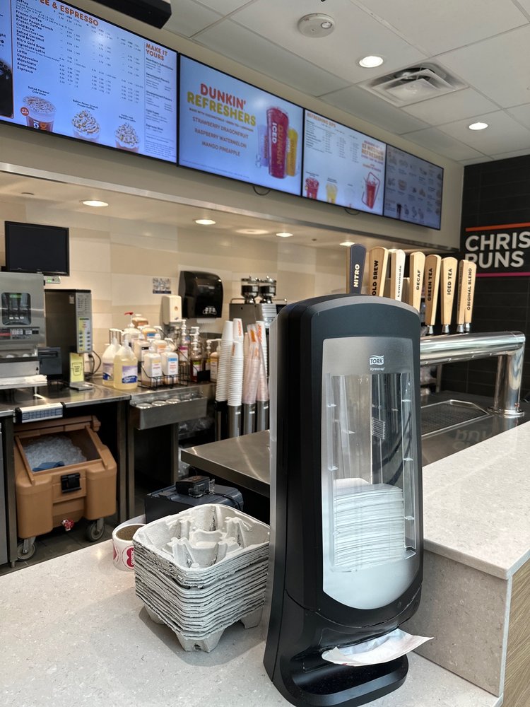 DUNKIN’ Updated October 2024 132 Christiana Mall, Newark, Delaware