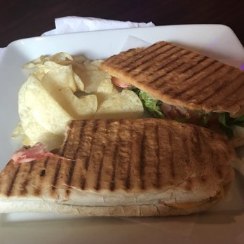 CM Bistro Cafe - Latin American Near Me - Lynn, Massachusetts