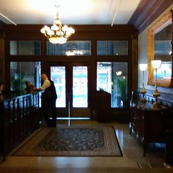 MarQueen Hotel - Lobby - Hotels Near Me - Seattle, Washington MarQueen Hotel - Lobby - Hotels Near Me - Seattle, Washington