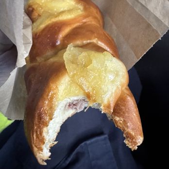 Maui Bread - Meat as soon as you take a bite! - Bakeries Near Me - Kihei, Hawaii Maui Bread - Meat as soon as you take a bite! - Bakeries Near Me - Kihei, Hawaii