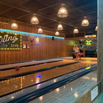 Big Bobs - Bowling Near Me - Lockhart, Texas
