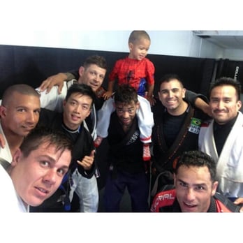 Black House MMA - Brazilian Jiu-jitsu Near Me - Redondo Beach, California Black House MMA - Brazilian Jiu-jitsu Near Me - Redondo Beach, California