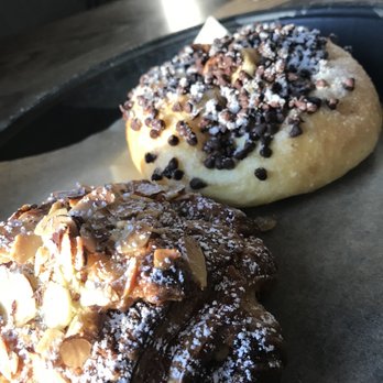 Red Bench Bakery - Cafes Near Me - Chaska, Minnesota