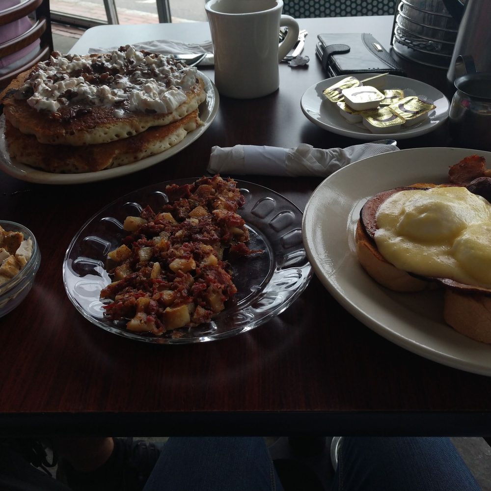 The Cooked Goose - Eggs Benny, corned beef hash, cinnamon roll pancakes, and a little chicken for pup. - Breakfast & Brunch Near Me - Westerly, Rhode Island
