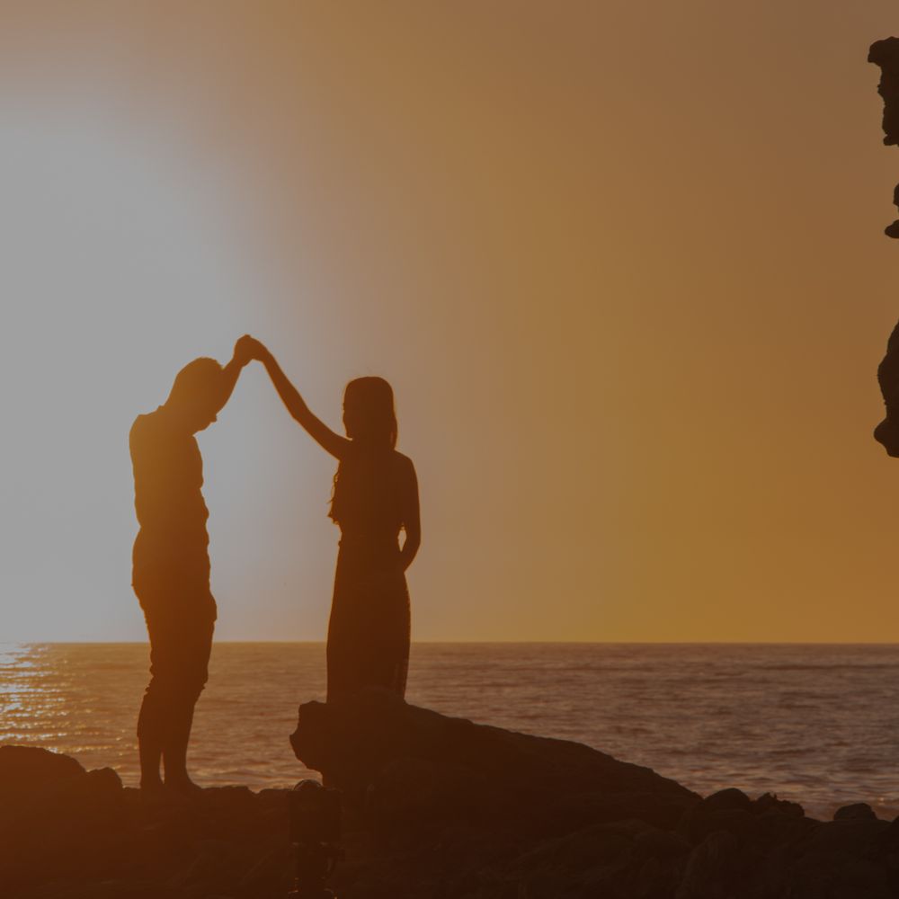 Table Rock Beach - Lovers at sunset 3. - Beaches Near Me - Laguna Beach, California Table Rock Beach - Lovers at sunset 3. - Beaches Near Me - Laguna Beach, California