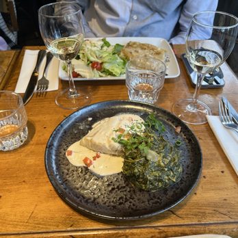 Le Pré aux Clercs - Filet de lieu noir - French Near Me - Paris, 75 Le Pré aux Clercs - Filet de lieu noir - French Near Me - Paris, 75