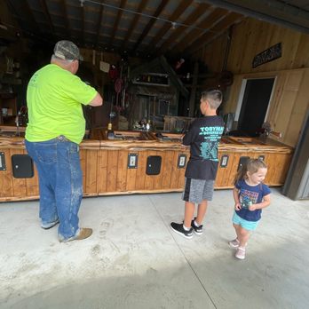 A Maze'n Farmyard - New shooting gallery with animatronics and themed elements. - Zoos Near Me - Eden Valley, Minnesota