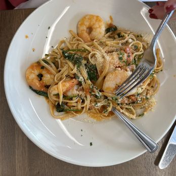 Tuscany - Linguini scampi alla vodka - Italian Near Me - Chicago, Illinois