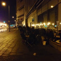 Rhein-Center - Apple iPhone 5s Verkaufsstart 2013