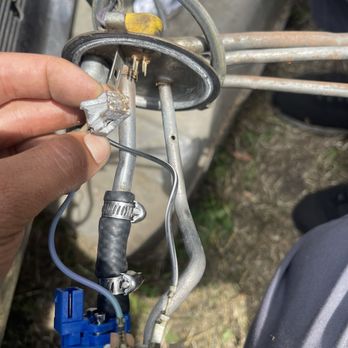 Dvr Automotive - Corrosion on this connector double check so you don't have to do double work - Roadside Assistance Near Me Dvr Automotive - Corrosion on this connector double check so you don't have to do double work - Roadside Assistance Near Me