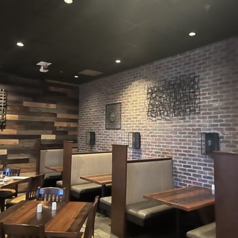M3 Restaurant - Tables - Italian Near Me - Reno, Nevada