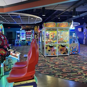 Escape Entertainment Center - Arcades Near Me - Troy, Michigan