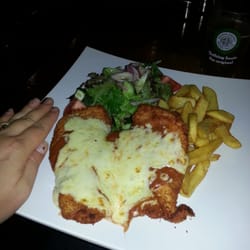 Ashfield Hotel - Its humongous