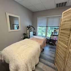 Lakeside Lashes - One lash bed